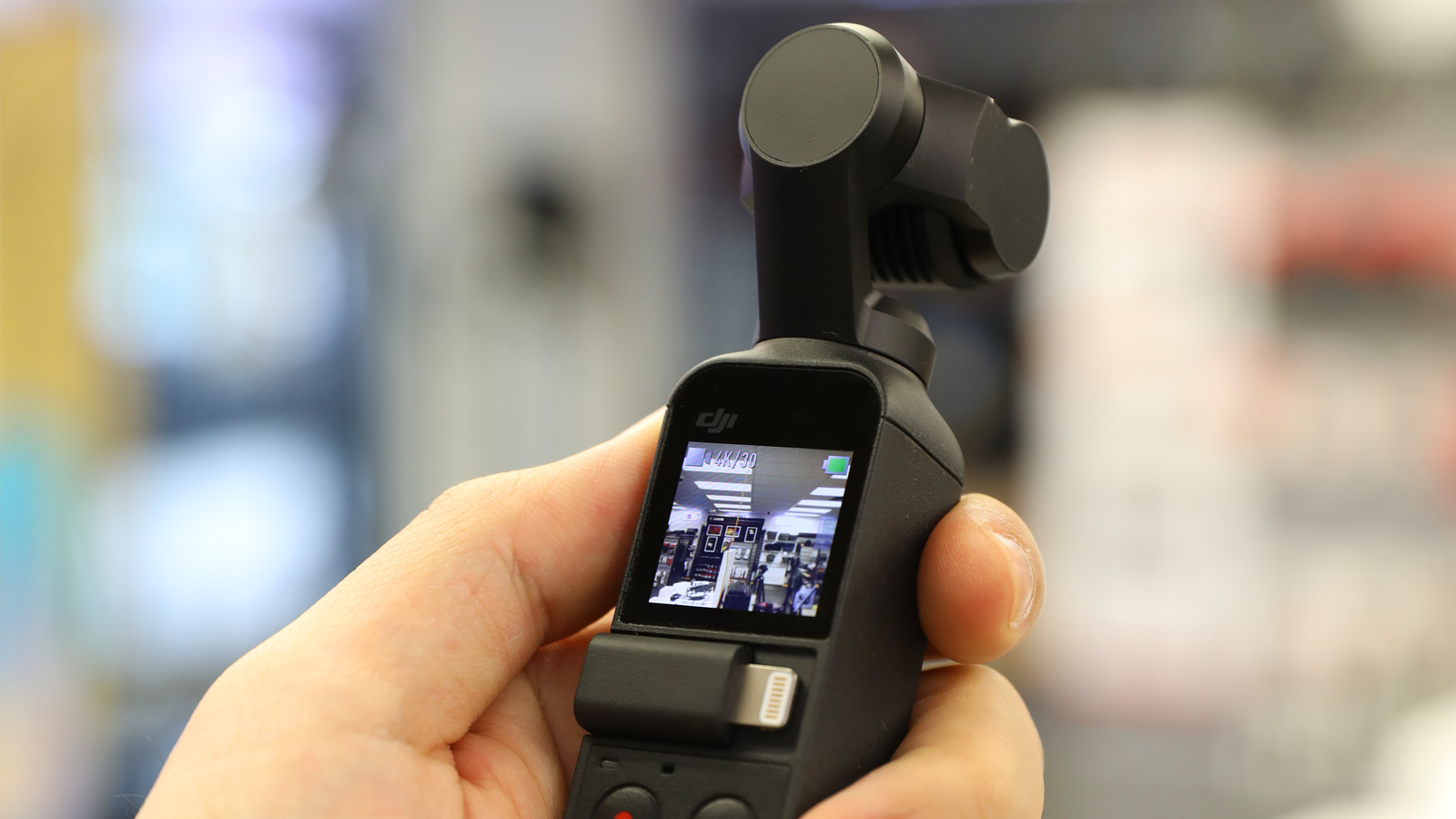 The DJI Osmo Pocket screen